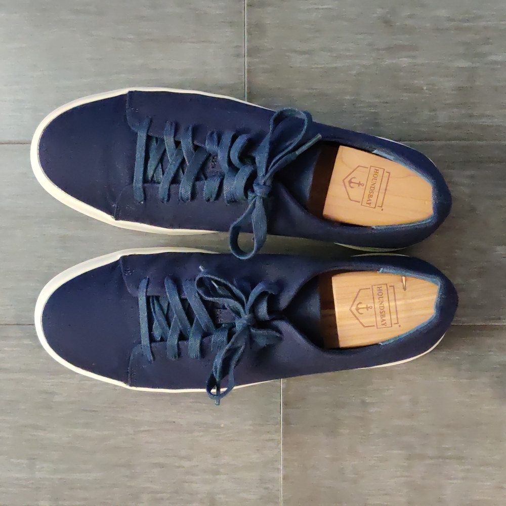 Vince Sneakers